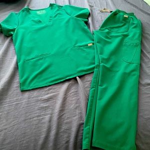 Figs - Hunter Green Scrubs